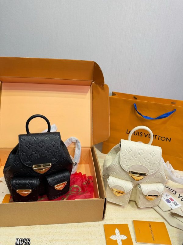 LV Venice Backpack Monogram C2301950