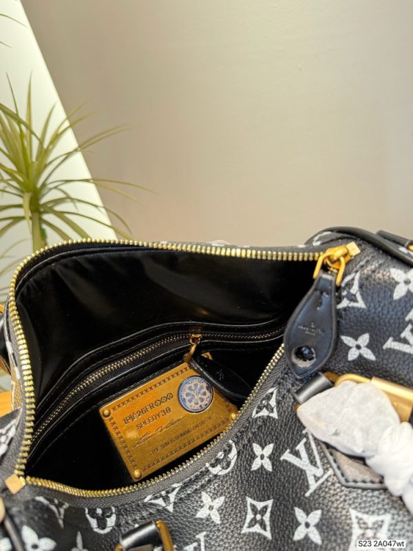 LV Speedy Soft 30 Bag C2301550