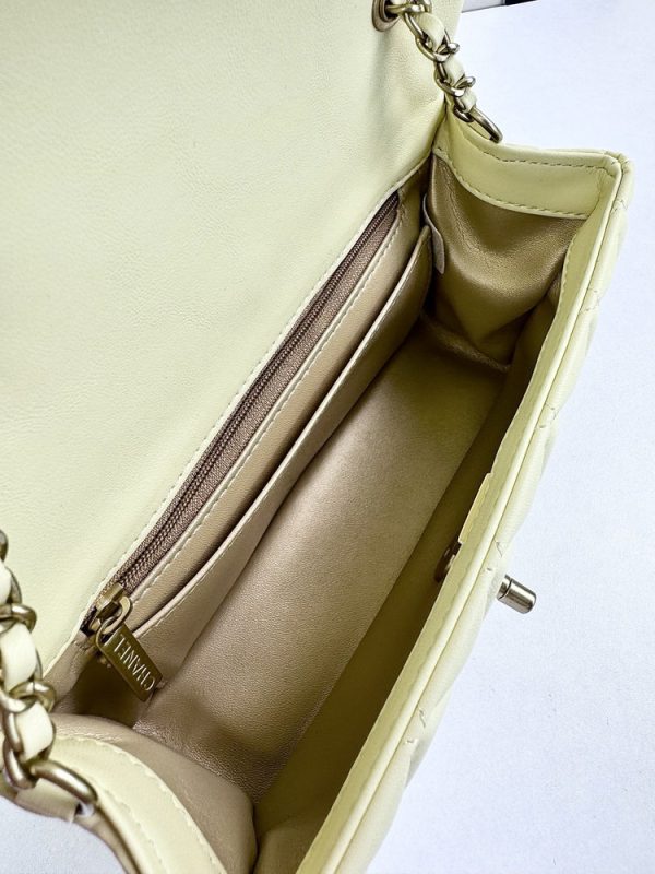 Luxury CN Handbag 106 BC