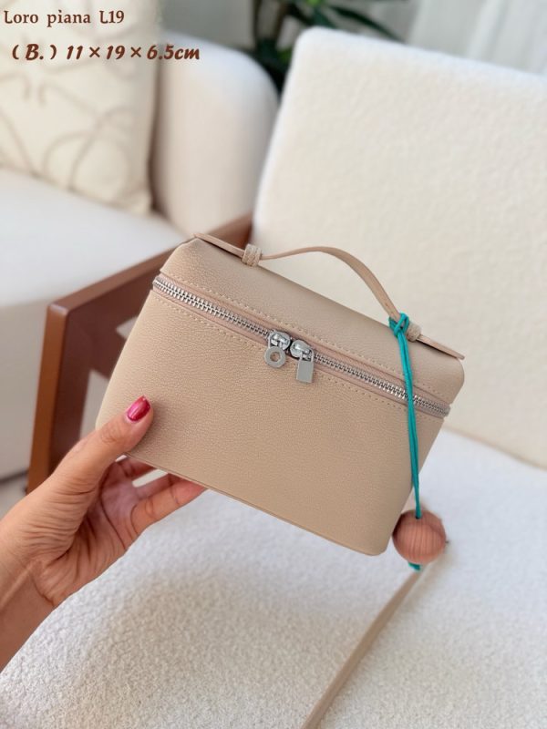 LV Set Pochette Métis Loro Piana L19 Bag C2301450