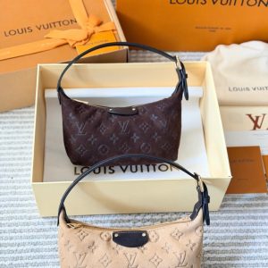 LV Pochette Hills Monogram Suede Bag C2301650