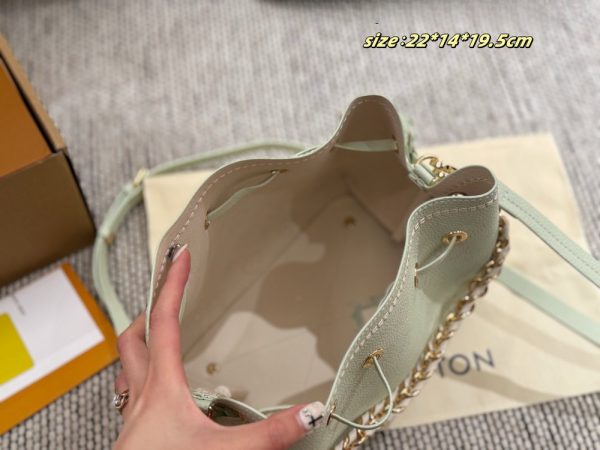 LV Bella Mahina Green Bag C2301650