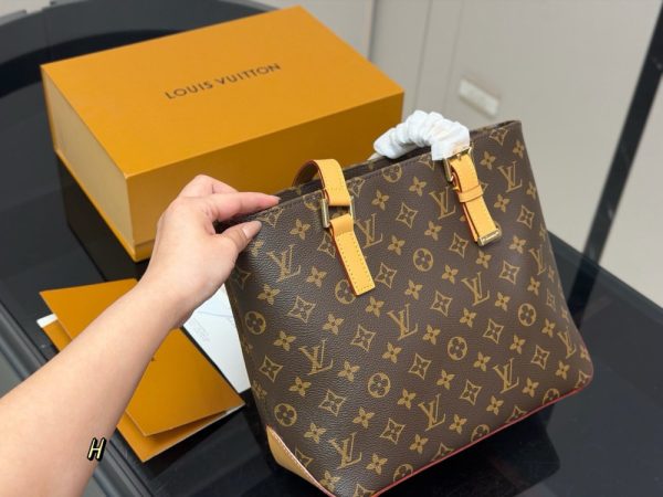 LV Monogram Canvas Piano Bag C2301750