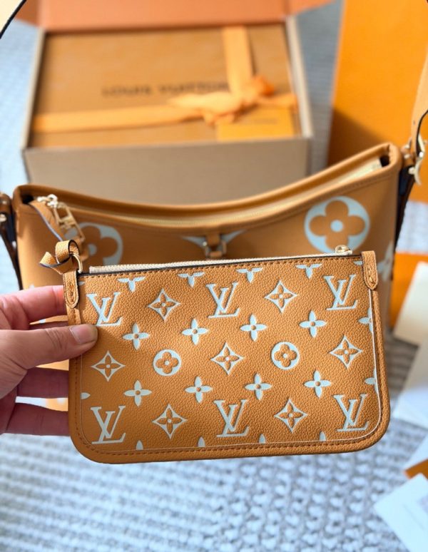 LV CarryAll PM Monogram Empreinte Bag C2301750