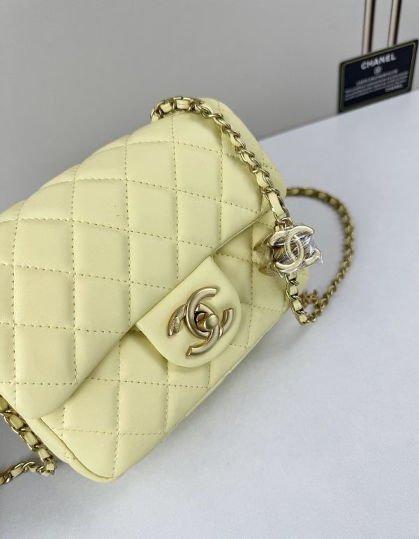 Luxury CN Handbag 105 BC