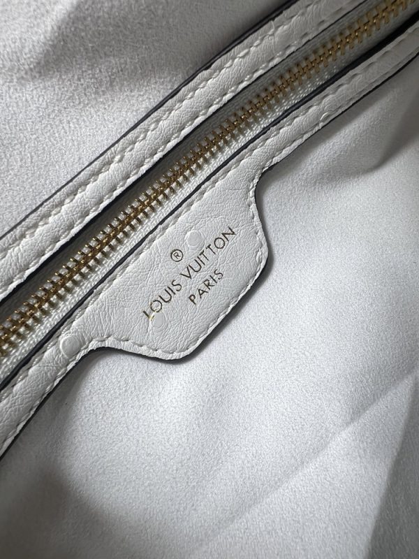 LV Speedy Soft 30 Bag M89804 BC