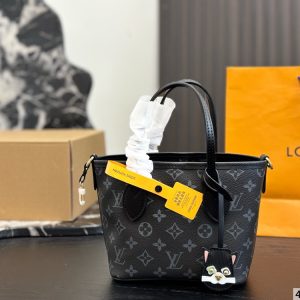 LV Neverfull BB Bag C2301450