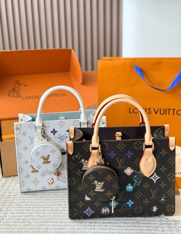 LV OnTheGo BB Monogram Bag C2301450 LV OnTheGo BB Monogram Bag C2301450
