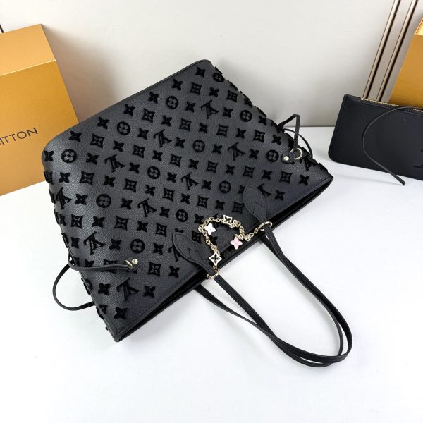LV Neverfull MM Bag M45686 BC LV Neverfull MM Bag M45686 BC