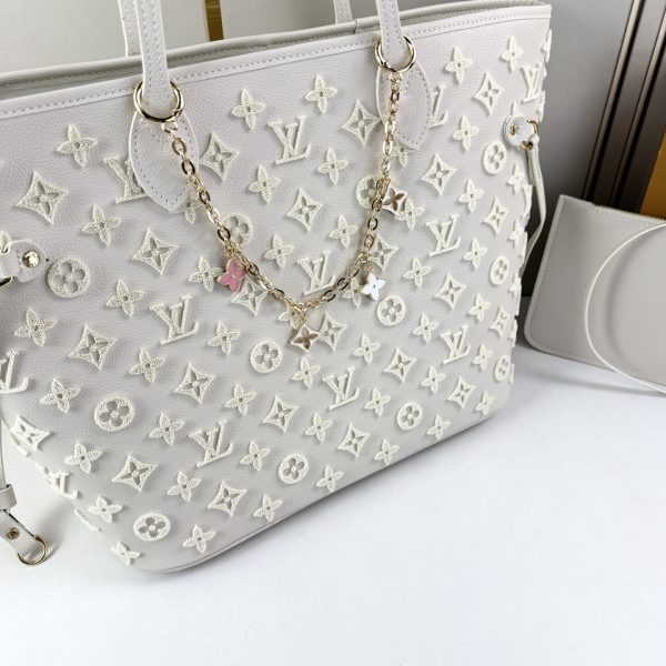 LV Neverfull MM Bag M45686 BC LV Neverfull MM Bag M45686 BC