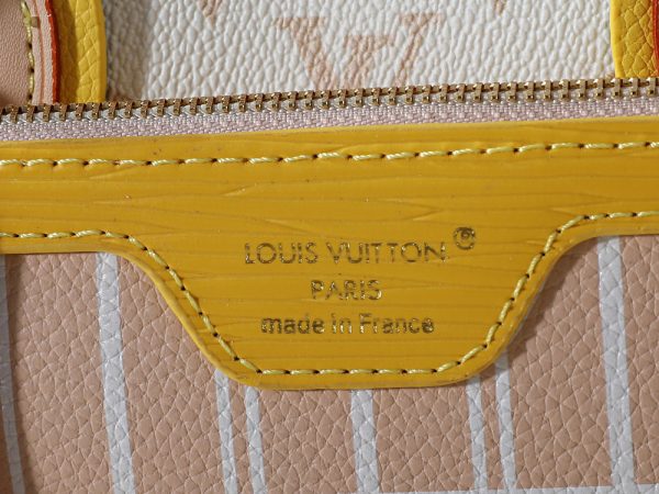 LV Neverfull Inside Out BB Bag M2A465-M2A466 BC LV Neverfull Inside Out BB Bag M2A465-M2A466 BC