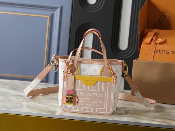 LV Neverfull Inside Out BB Bag M2A465-M2A466 BC LV Neverfull Inside Out BB Bag M2A465-M2A466 BC
