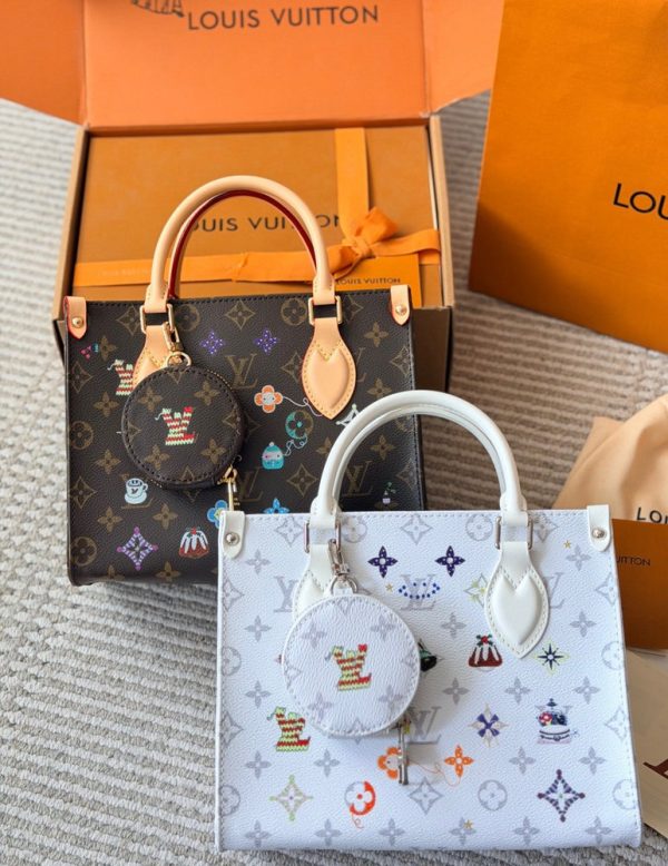 LV OnTheGo BB Monogram Bag C2301450 LV OnTheGo BB Monogram Bag C2301450