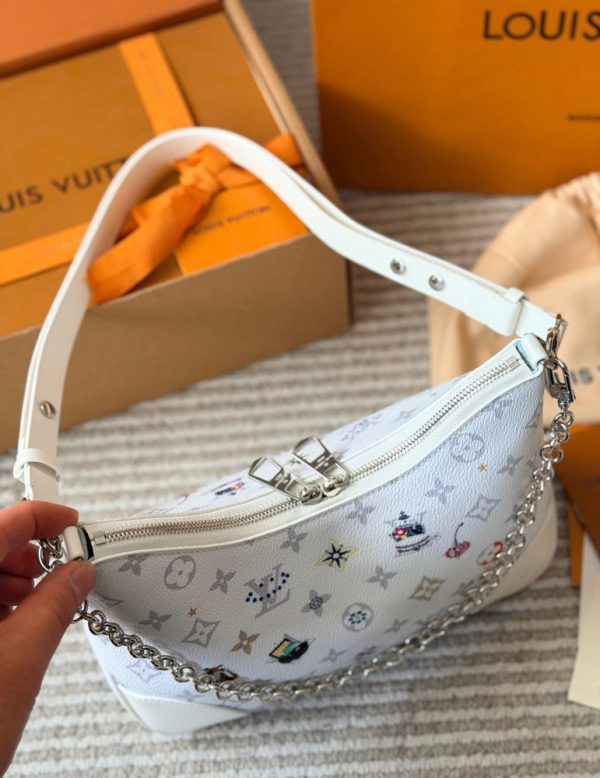LV Boulogne Monogram C2301450 LV Boulogne Monogram C2301450