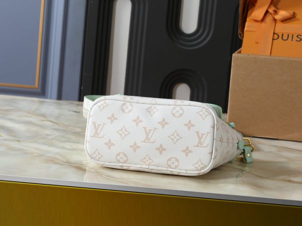 LV Neverfull Inside Out BB Bag M2A465-M2A466 BC LV Neverfull Inside Out BB Bag M2A465-M2A466 BC