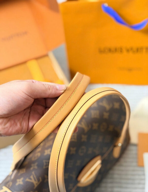 LV Monogram Beverly GM Bag C2301850