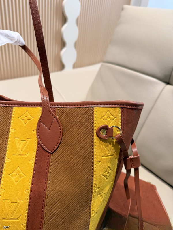 New Fashion LV Handbag LV2610155 QA